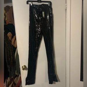 ⭐️Boohoo Black Vinyl High Waist Skinny Pants 6 NWT